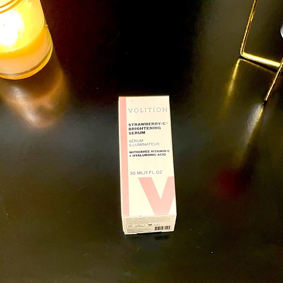VOLITION STRAWBERRY “C” BRIGHTENING SERUM - Picture 2 of 3